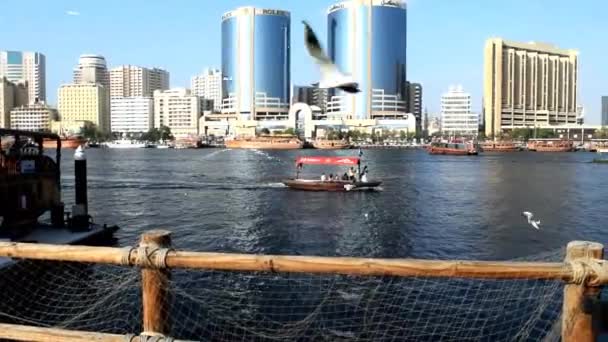 Dubai Emiratos Árabes Unidos Febrero 2020 Vista Dubai Creek Ciudad — Vídeo de stock