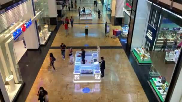 Uae 2020 사람들 아랍에미리트 Mall 마스크를 위에서 코로나 바이러스 한을받은 — 비디오