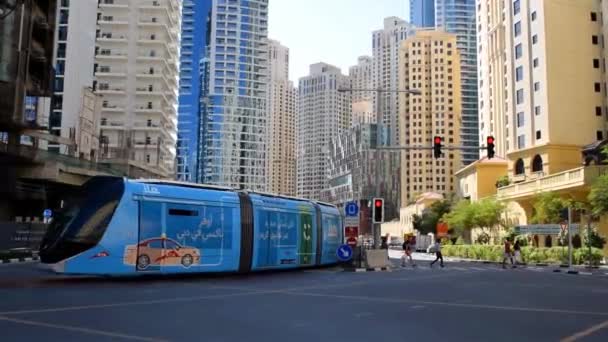 Dubai Verenigde Arabische Emiraten November 2019 Uitzicht Kruising Van Jbr — Stockvideo