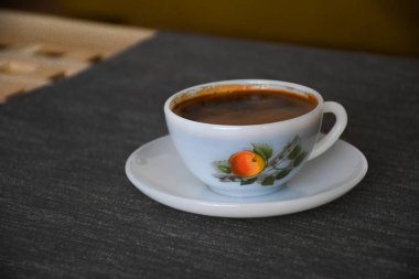 köpüklü fincan da türk kahvesi