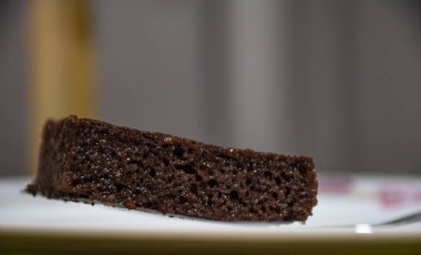 Cevizli çikolatalı browni kek