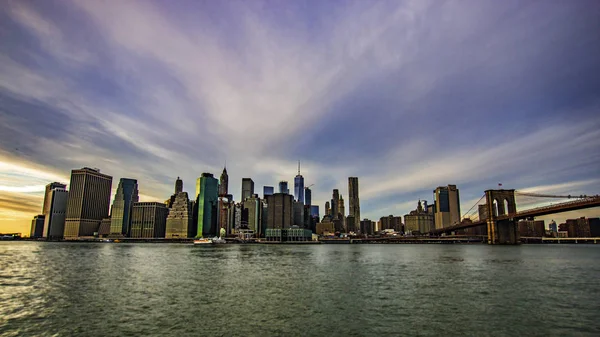 Длительная Экспозиция Skyline Manhattan — стоковое фото