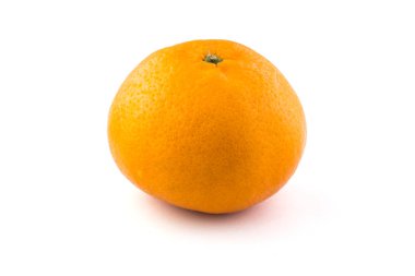 Kırpma yolu ile beyaz arkaplanda izole edilmiş turuncu