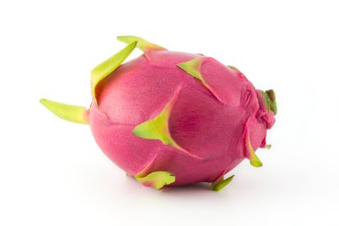 Beyaz arkaplanda Ejder Meyvesi izole