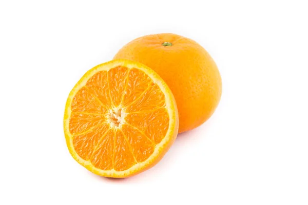 Frische Orange Isoliert Auf Weißem Hintergrund — Stockfoto