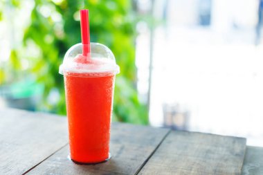 Çilekli Smoothie