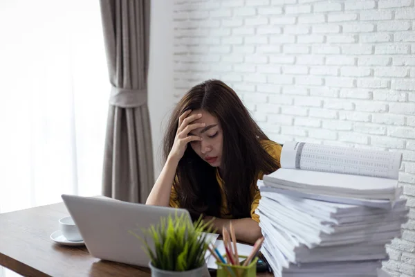 Desperate Businesswoman Worried Office — Stock Photo, Image