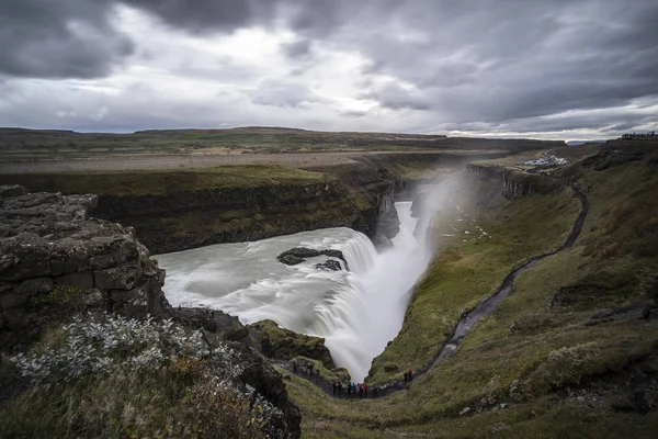 Amazing beautiful waterfall Gullfoss, famoso marco na Islândia. Golden Circle, Islândia — Fotografia de Stock