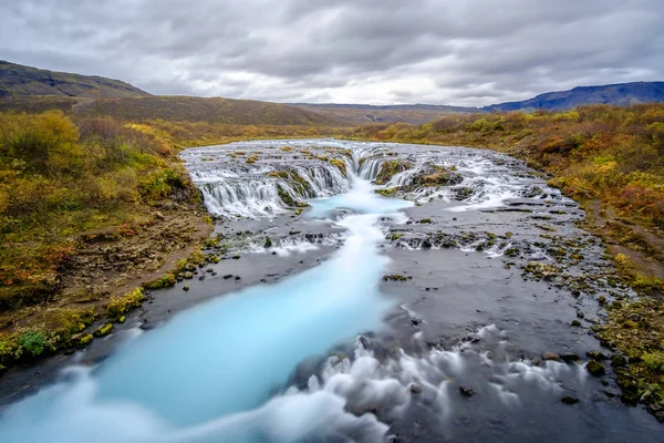 Bruarfoss - cascada única de Islandia. Escena colorida en el sur de Islandia, Europa . — Foto de Stock