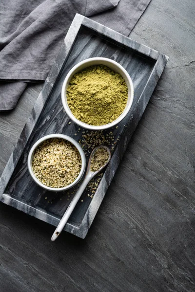 Hemp powder, plant-based protein for vegans