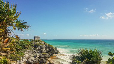 Tulum plajında Maya kalıntıları, Cancun Meksika