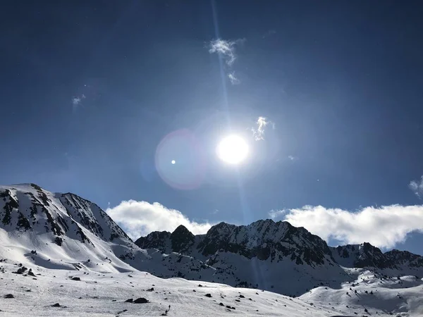 安道尔公国美丽的高山 滑雪场 — 图库照片