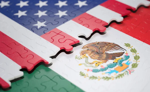 Egyesült Államok Mexikó Zászlaja Formájában Puzzl — Stock Fotó