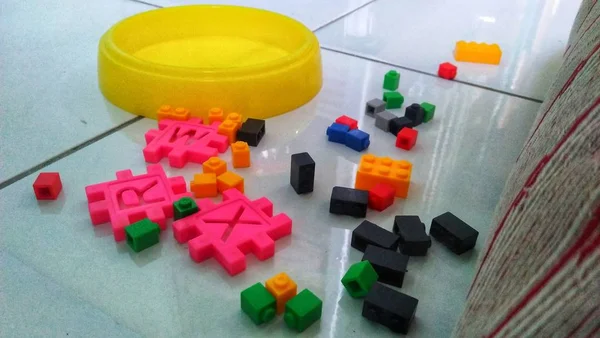Unordentliches Kleines Lego Spielzeug — Stockfoto
