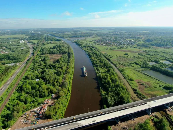 Prachtig Panoramisch Landschap Vanaf Grote Hoogte Lading Commercieel Schip Vaart — Stockfoto