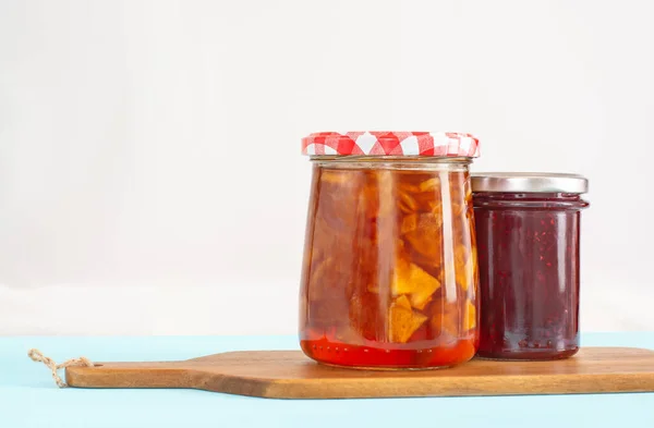 Two Glass Jars Apple Raspberry Jam Wooden Board — Stock Photo, Image