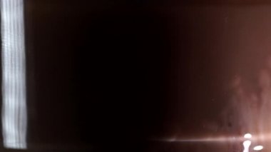 Süt ve kahve. Kahve ve Krema Karıştırma. makro yavaş çekim güzel arka plan vurdu