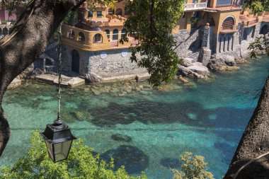 manzara, ev ve Villa Cenova İtalya Portofino sahil boyunca denizde