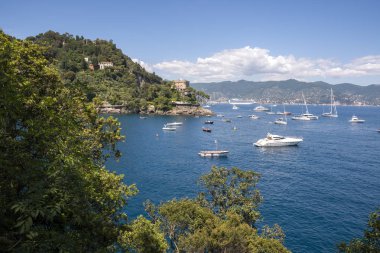 manzara, ev ve Villa Cenova İtalya Portofino sahil boyunca denizde