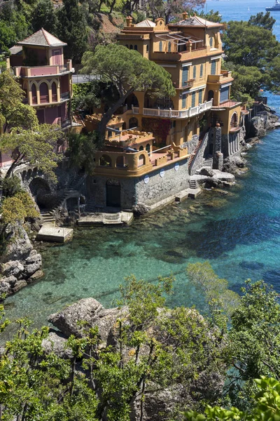 manzara, ev ve Villa Cenova İtalya Portofino sahil boyunca denizde