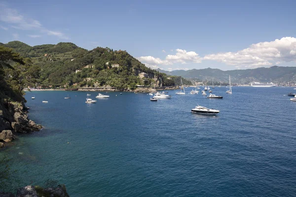 意大利热那亚波托菲诺沿岸的海面景观 — 图库照片