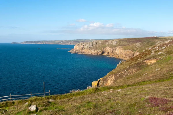 Pohled Krajinu Lands End Cornwallu Létě — Stock fotografie