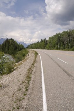 Alberta Kanada Athabasca nehir genel bakış 
