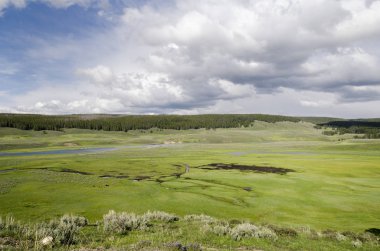 otlaklar, göller ve nehirler Yellowstone Milli Parkı'nda Wyoming