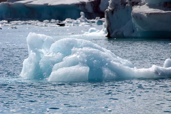 Lodowej Jeziorze Jokulsarlon Islandii — Zdjęcie stockowe