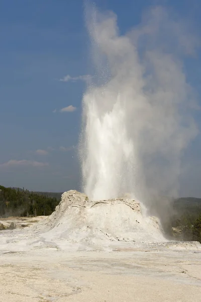 Castle Faithful Geyser Old Faithful Basin Yellowstone National Park Wyoming — Stock Photo, Image