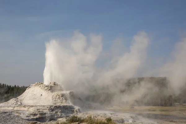 Castle Faithful Geyser Old Faithful Basin Yellowstone National Park Wyoming — Stock Photo, Image