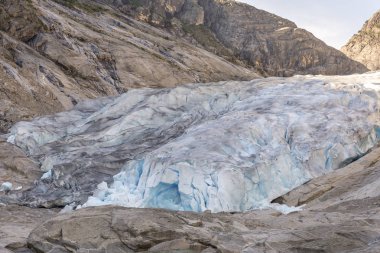 Norveç'te Laerdal'da Nigardsbreen Buzulu