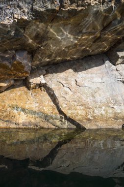 Norveç'te Sognefjord Laerdal dağlar arasında tekne yolculuğu