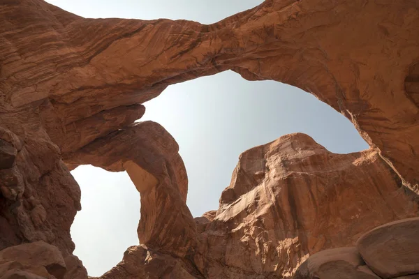 Liggande Arches Nationalpark Amerikas Förenta Stater — Stockfoto