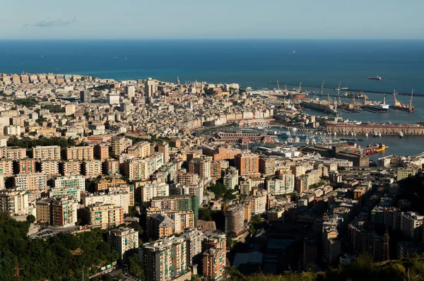 Panorama Der Stadt Genua Von Den Bergen Aus Gesehen — Stockfoto