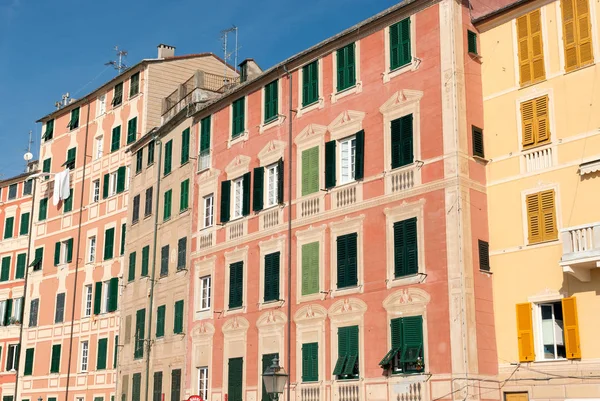 Gevel Van Gebouwen Van Het Dorp Camogli Ligurië — Stockfoto