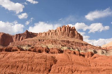 yolda doğal dolaşık yol Capitol resif Milli Parkı'nda Amerika Birleşik Devletleri