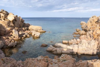 İtalya'da Sardunya La Maddalena adasında manzara