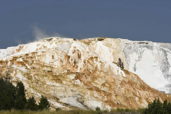 Źródeł Termalnych Mammoth Hot Springs Stanie Wyoming Ameryce — Zdjęcie stockowe