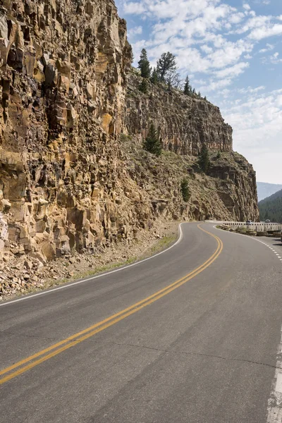 Route Asphaltée Dans Parc National Yellowstone Dans Wyoming — Photo