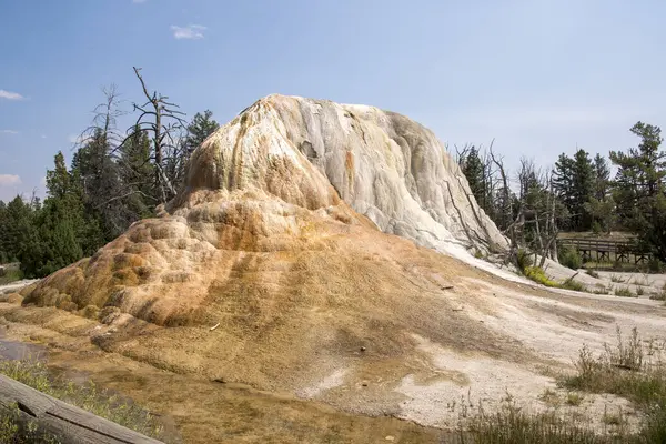 Thermal Springs Limestone Formations Mammoth Hot Springs Wyoming America — Stock Photo, Image