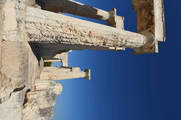 希腊埃吉纳岛上的阿帕亚神庙 — 图库照片