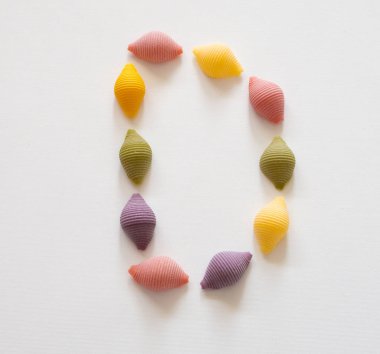 renkli makarna alfabesi - büyük harf D