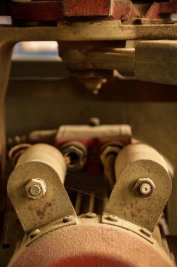 Akşam tozlu makine.