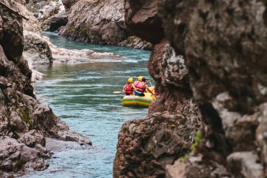 dağ nehri hızlı akım su