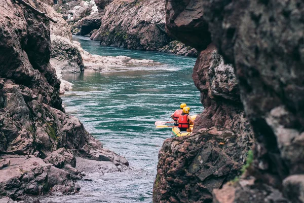 dağ nehri hızlı akım su