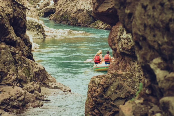 dağ nehri hızlı akım su