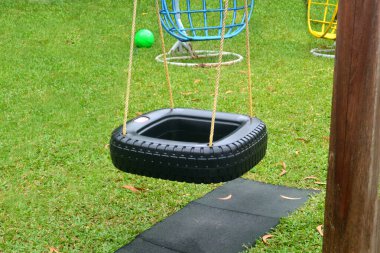 Kare tekerlek şeklinde salla