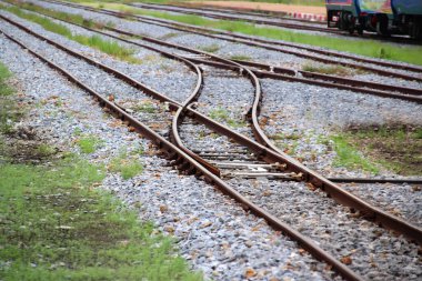 İstasyon 1 'deki demiryolu noktası.