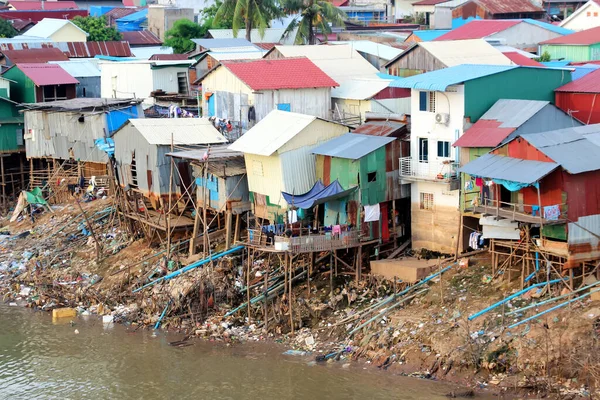 Problema de basura en Phnom Penh, 14, Río Imagen de archivo